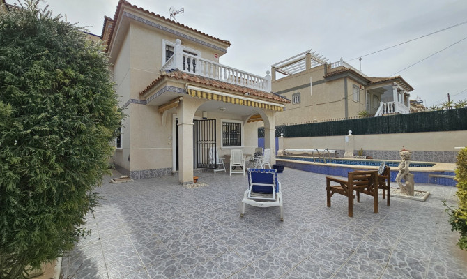 Detached Villa - Resale - Villamartin - Villamartin