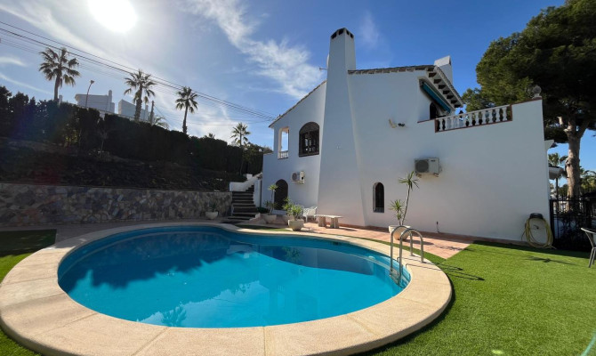 Detached Villa - Resale - Villamartin - Villamartin