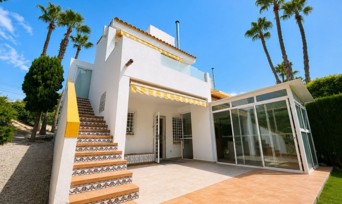 Detached Villa - Resale - Villamartin - Villamartin