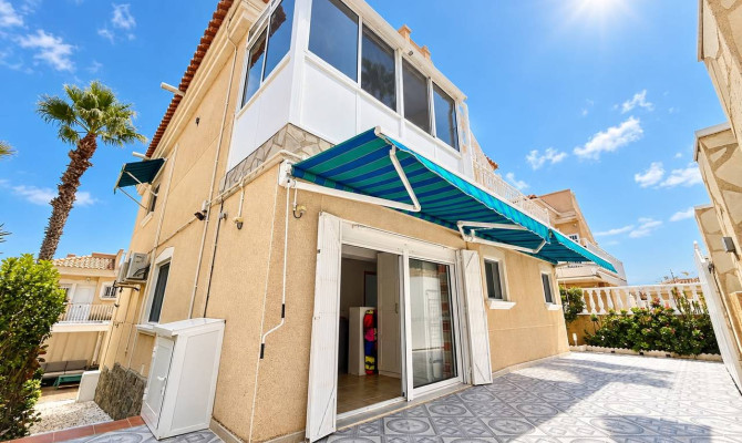 Detached Villa - Resale - Villamartin - Villamartin