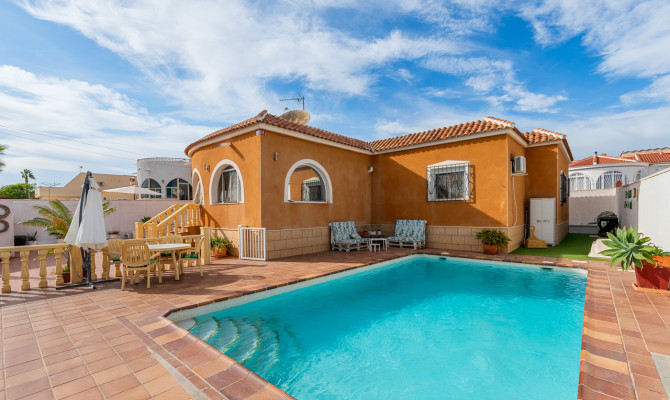 Detached Villa - Revente - Ciudad Quesada - QK-44634