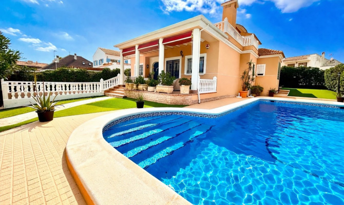 Detached Villa - Revente - La Mata - La Mata