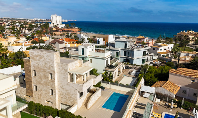 Detached Villa - Revente - La Zenia - CMO-30279