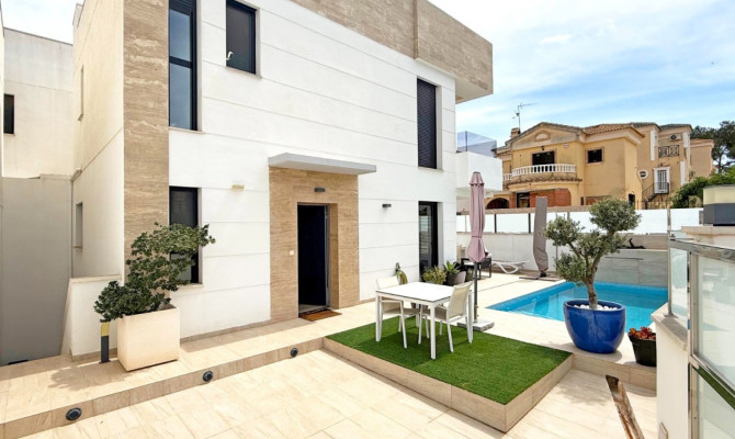 Detached Villa - Revente - Orihuela Costa - Villamartin