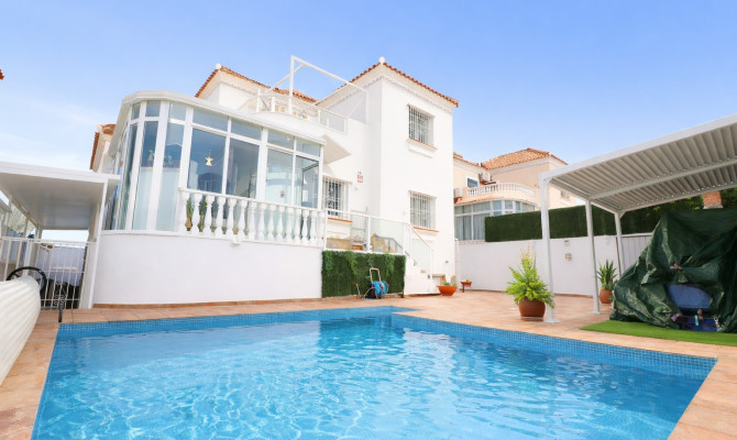 Detached Villa - Revente - Orihuela Costa - Villamartin