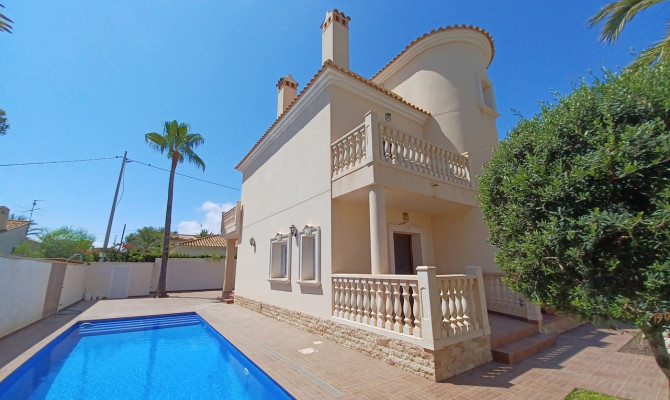 Detached Villa - Sprzedaż - Cabo Roig - Cabo Roig