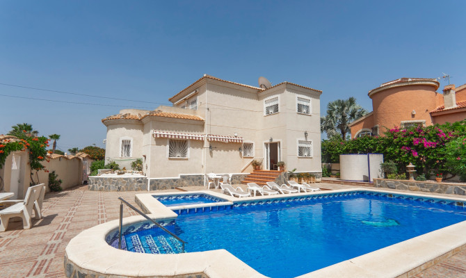 Detached Villa - Sprzedaż - Ciudad Quesada - DLF109