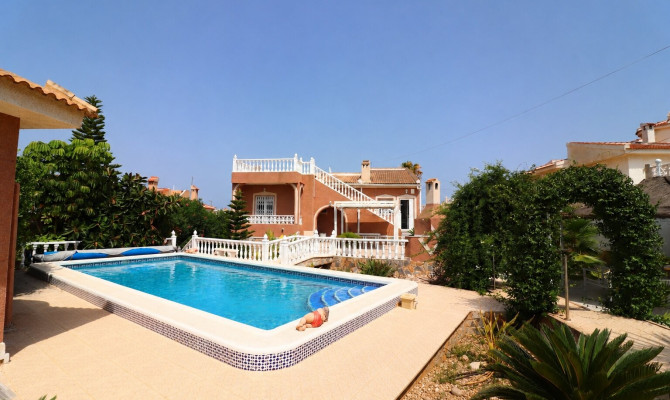 Detached Villa - Sprzedaż - Ciudad Quesada - La Fiesta