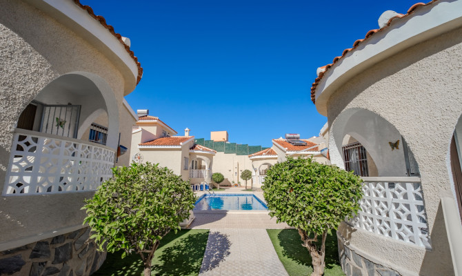 Detached Villa - Sprzedaż - Ciudad Quesada - La Marquesa Golf
