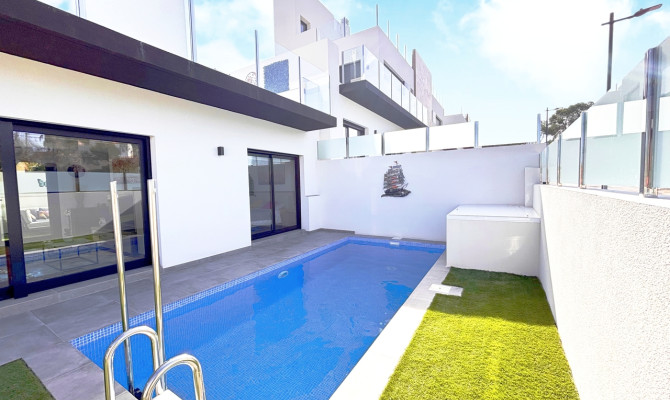 Detached Villa - Sprzedaż - Villamartin - Villamartin