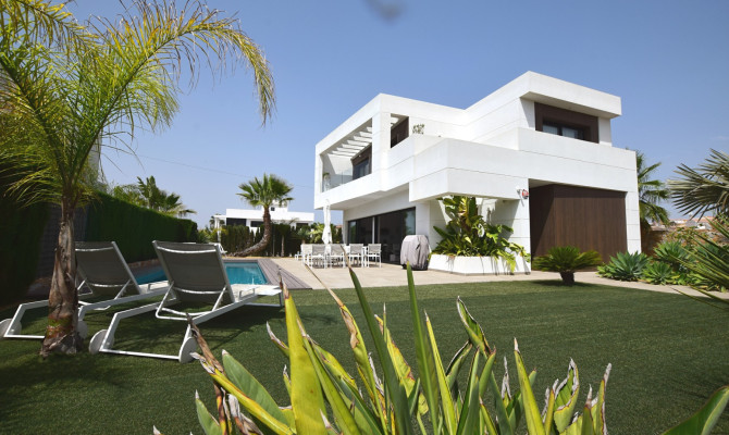 Detached Villa - Venta - Ciudad Quesada - Airstrip