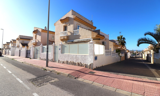 Detached Villa - Venta - Ciudad Quesada - BD-84666