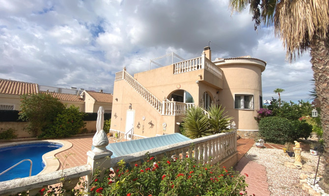 Detached Villa - Venta - Ciudad Quesada - MAL-47406