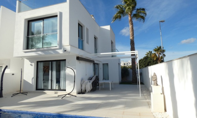 Detached Villa - Venta - Ciudad Quesada - MM-66540