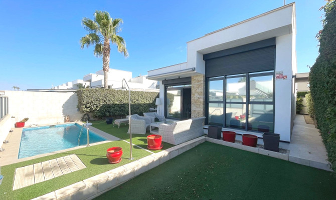 Detached Villa - Venta - Ciudad Quesada - Pueblo Bravo