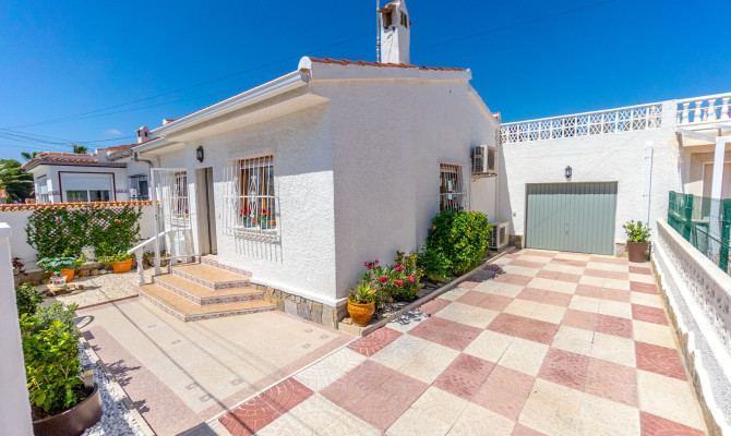 Detached Villa - Venta - Ciudad Quesada/Rojales - Upper Quesada