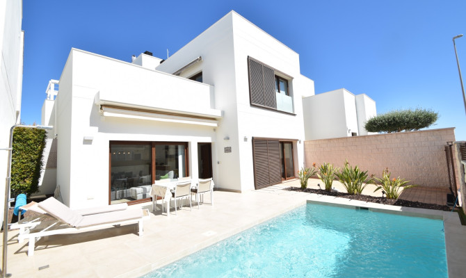 Detached Villa - Venta - La Marina - La Marina