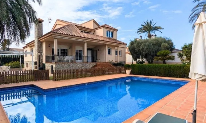 Detached Villa - Venta - Mil Palmeras - Mil Palmeras