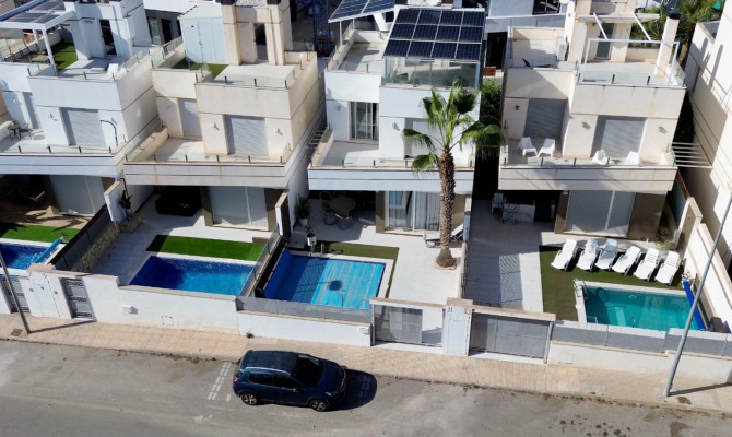 Detached Villa - Venta - Orihuela Costa - Lomas de Cabo Roig