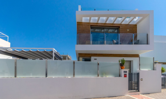 Detached Villa - Venta - Orihuela Costa - Villamartin