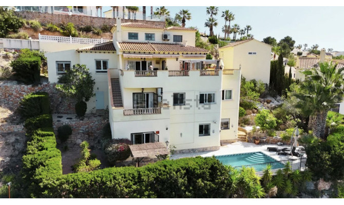 Detached Villa - Venta - Villamartin - Villamartin