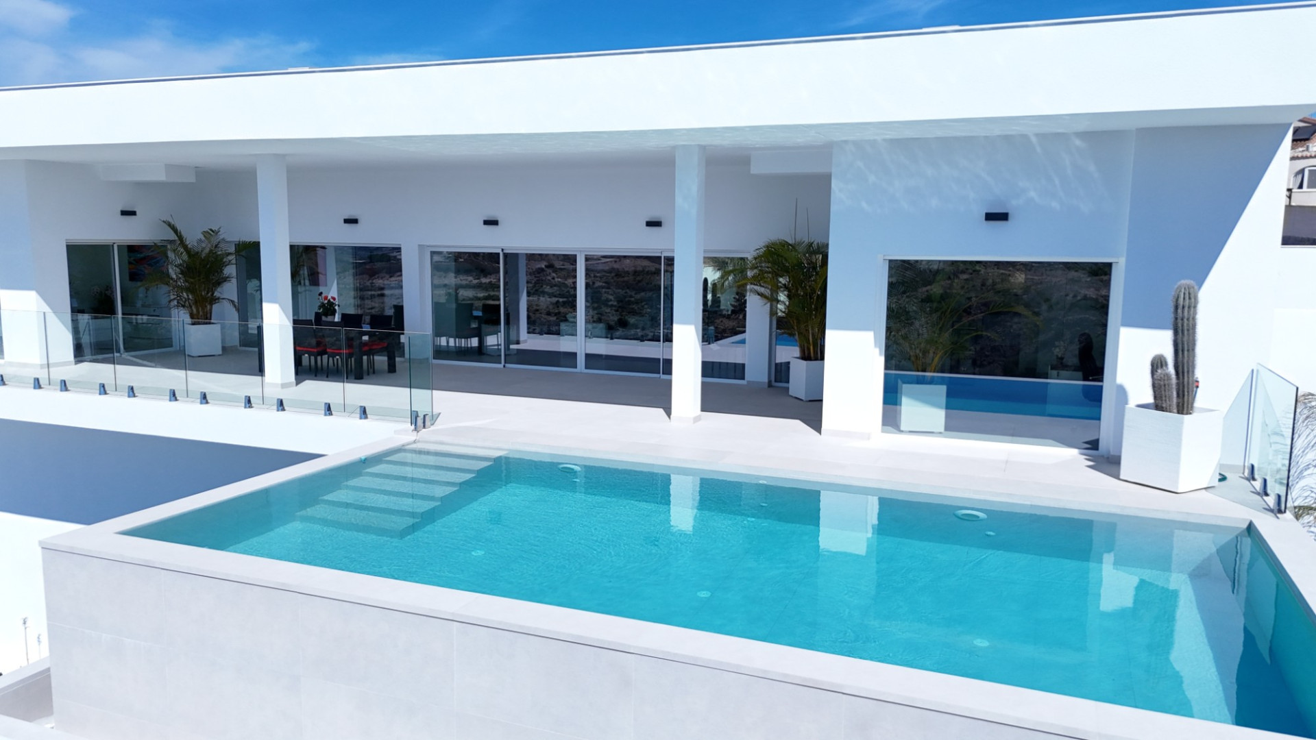 luxury villas spain to buy