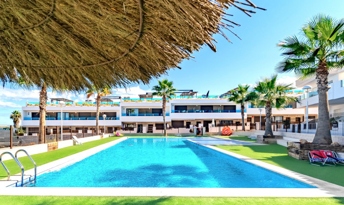 Maison de ville - Revente - Los Balcones, Torrevieja - QK-59548