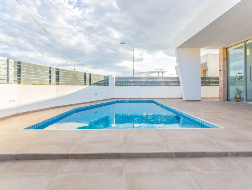 New Build - Detached Villa - Torrevieja - Torreta florida