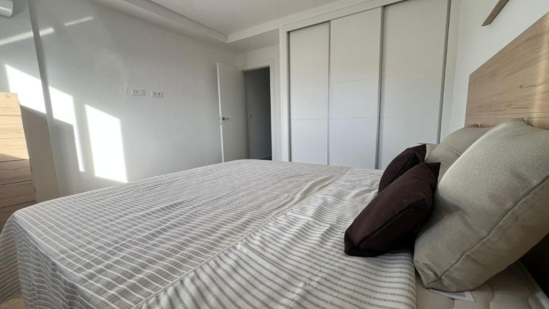 Nieuwbouw - Herenhuis - La Union - centro