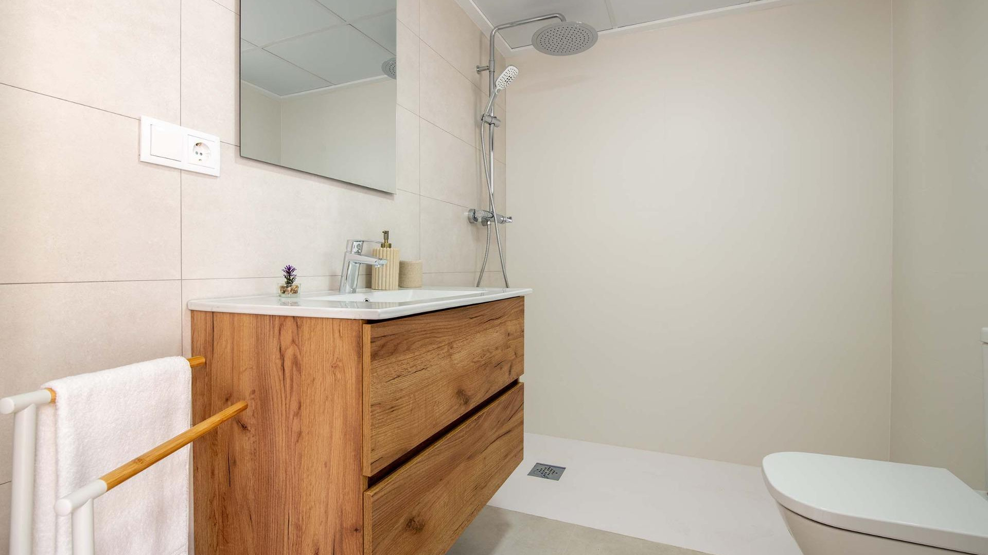 Nouvelle construction - Bungalow - Cox - San Fernando