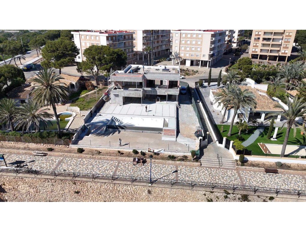 Nouvelle construction - Detached Villa - Punta Prima