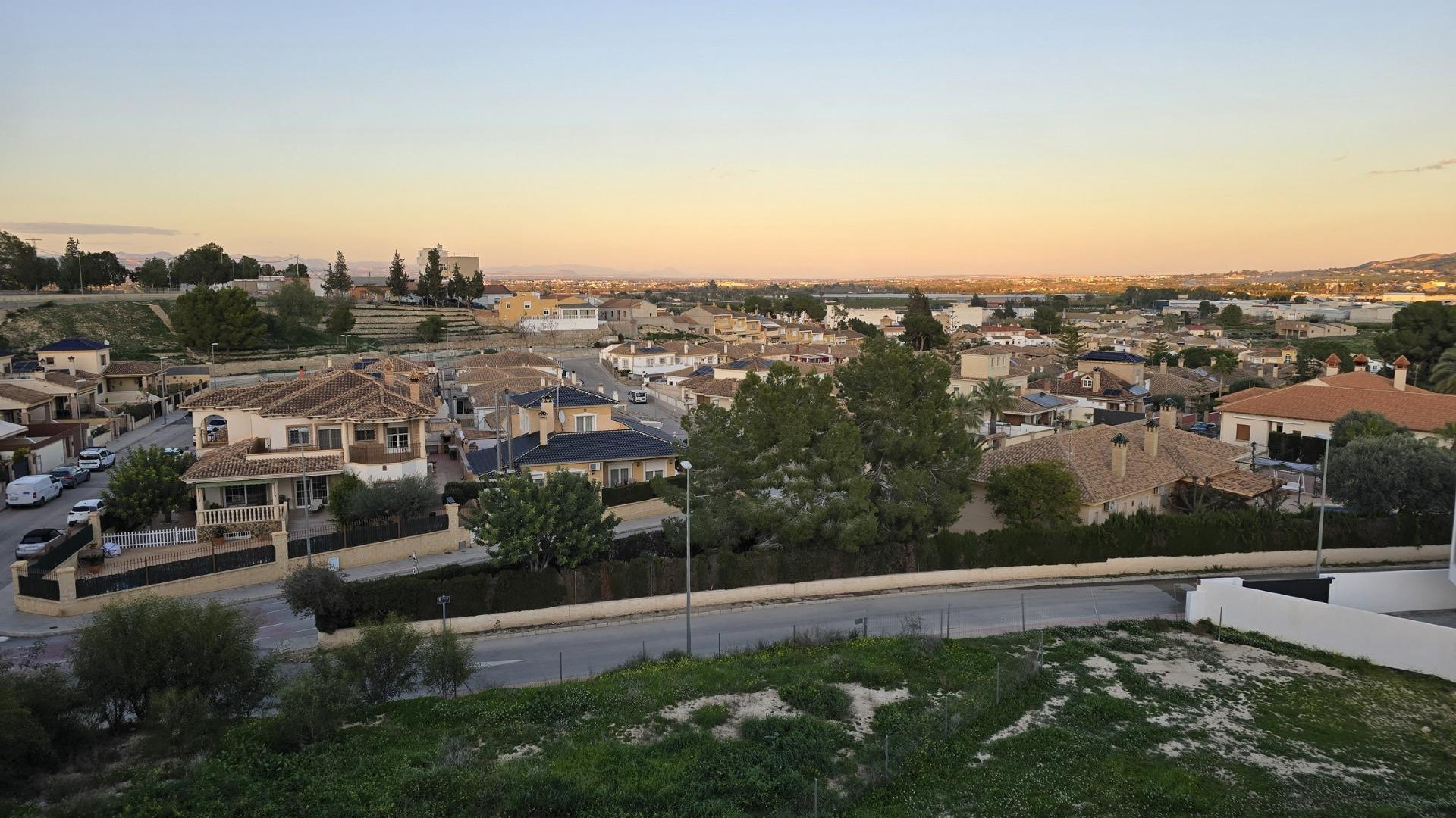 Nouvelle construction - Maison de ville - Bigastro - pueblo