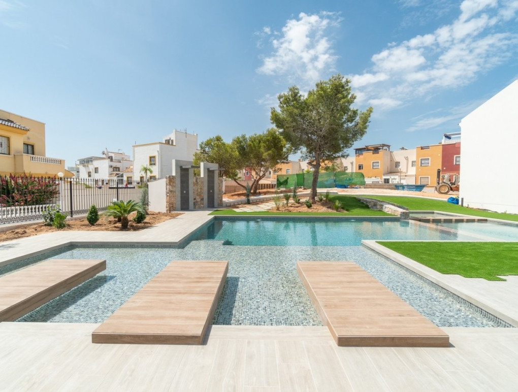 Nowa konstrukcja - Bungalow - Torrevieja - Los Balcones