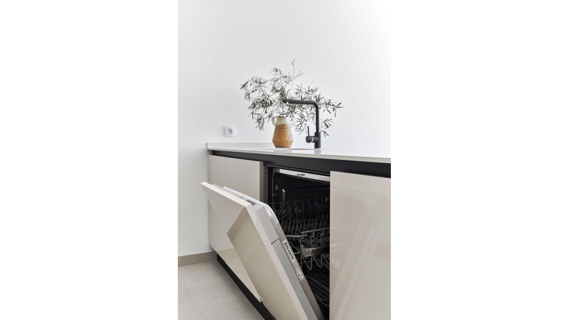 Nowa konstrukcja - Bungalow - Torrevieja - Villa Amalia