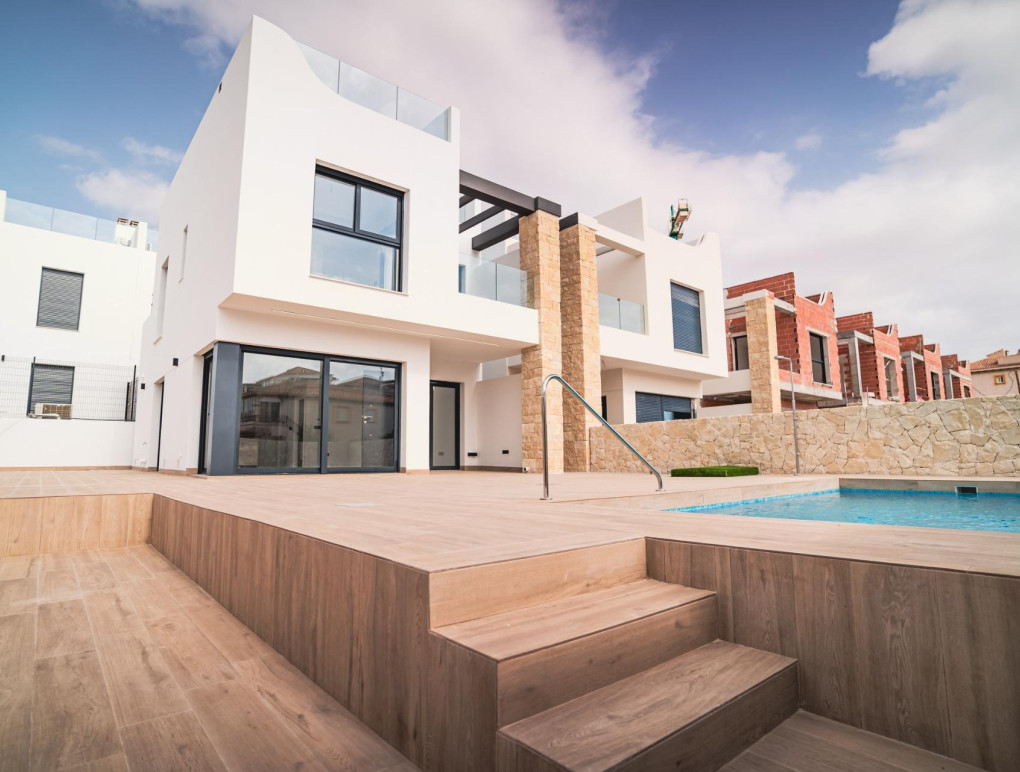 Nowa konstrukcja - Detached Villa - Orihuela Costa - Punta Prima