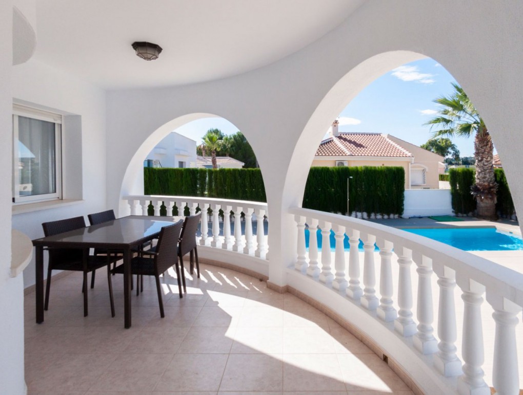 Nowa konstrukcja - Detached Villa - Rojales - Monte Azul