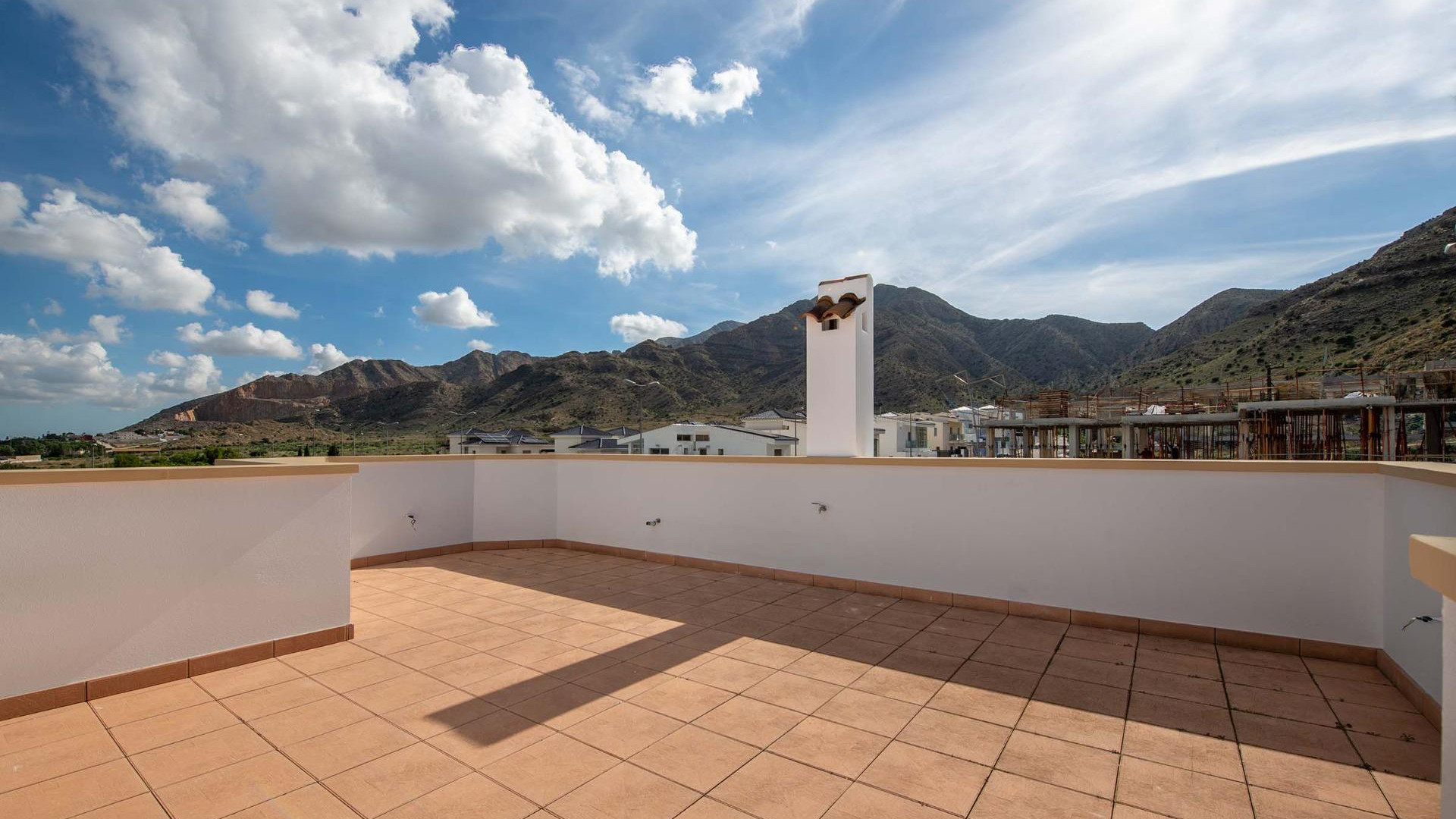 Obra Nueva - Casa adosada - Cox - San Fernando