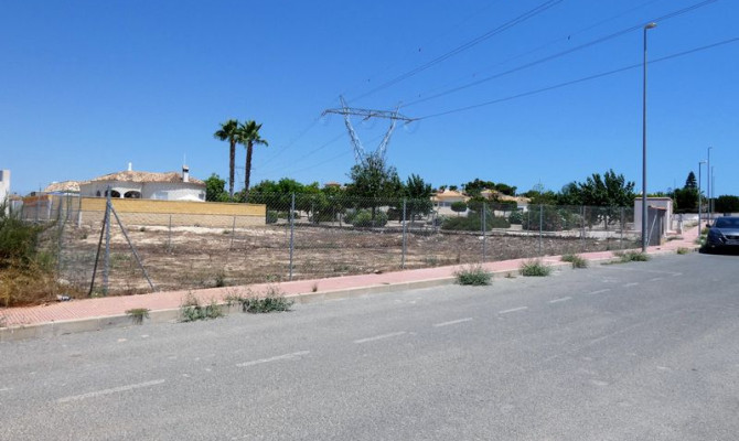 Plot of Land - Revente - La Marina - Oasis