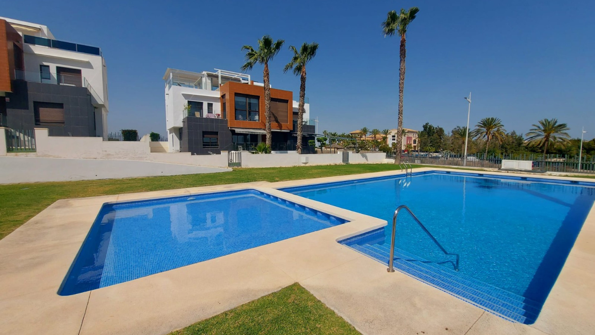 Resale - Apartment - Algorfa - La finca Golf