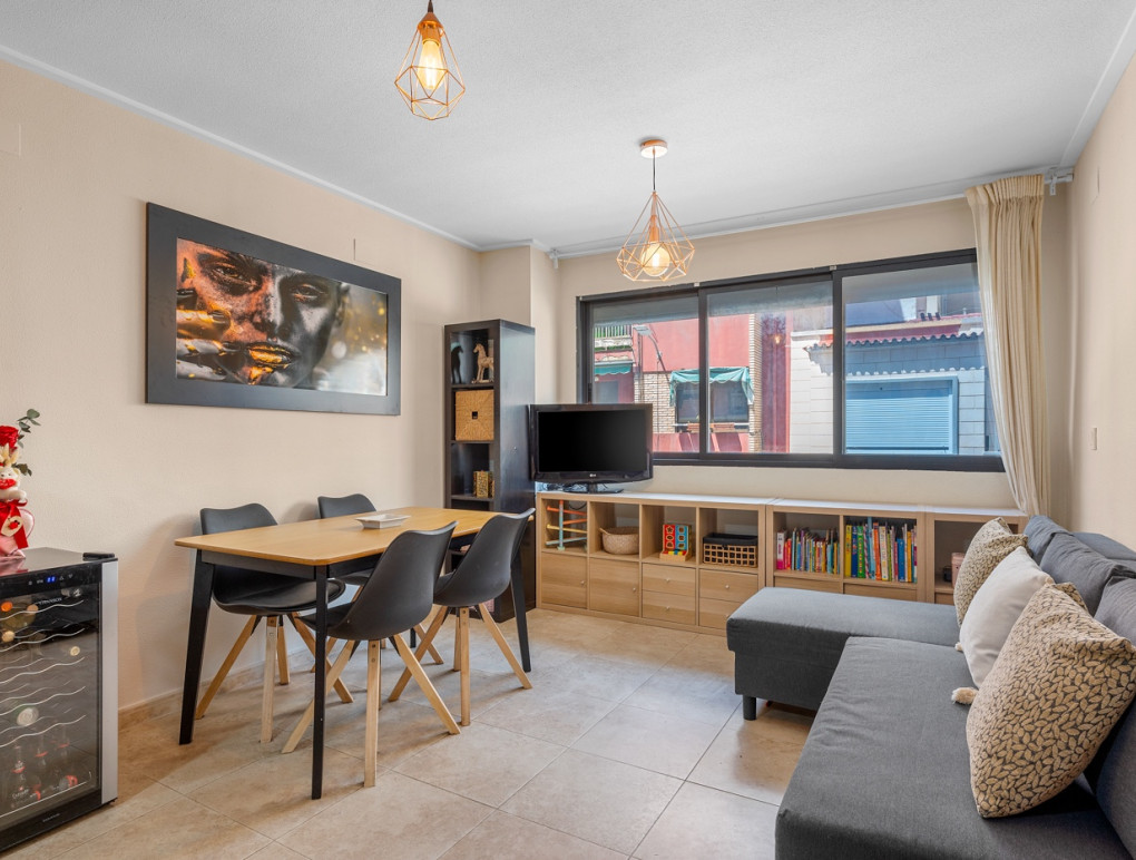Resale - Apartment - Alicante - Carolinas Bajas
