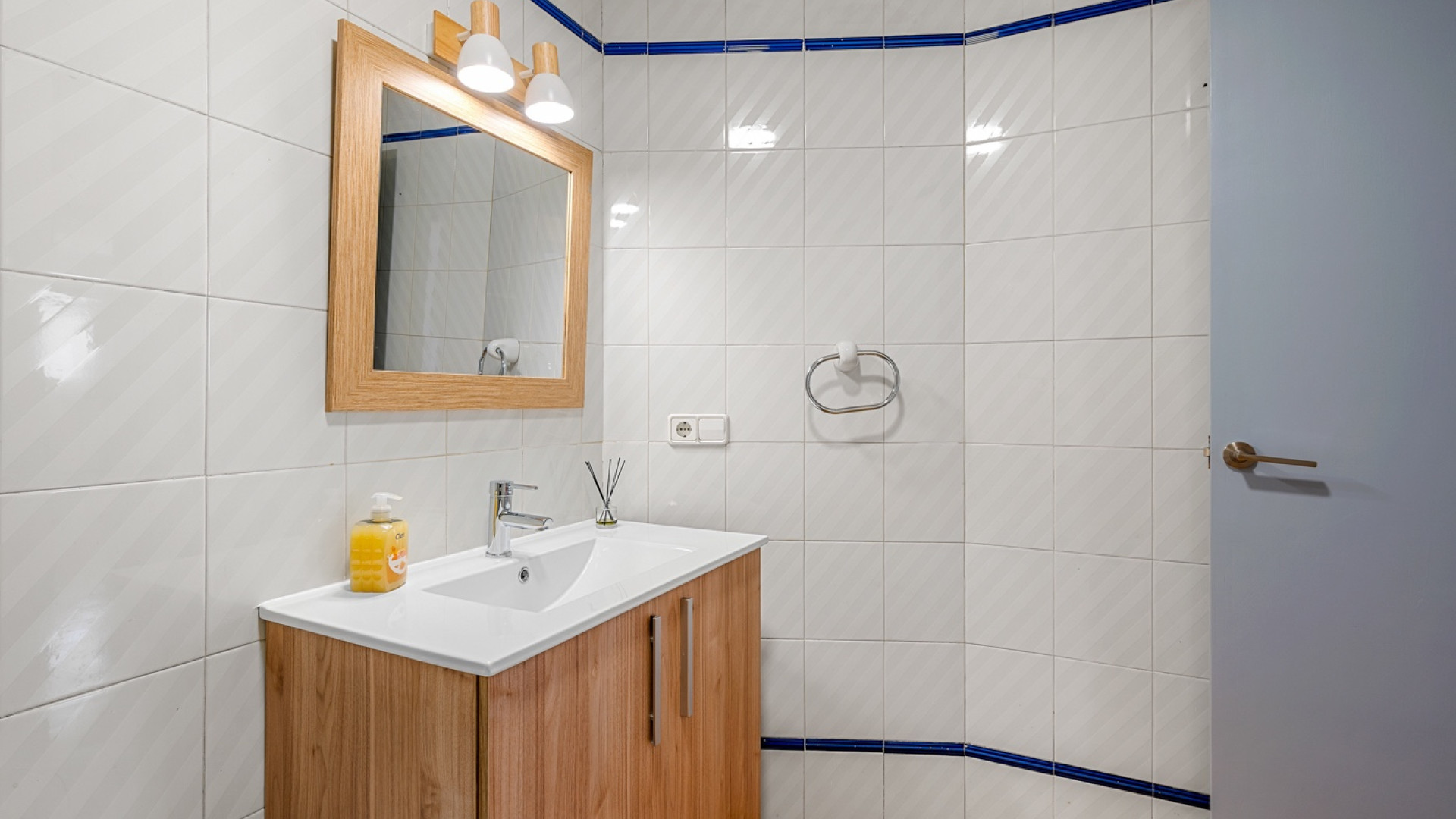 Resale - Apartment - Altea