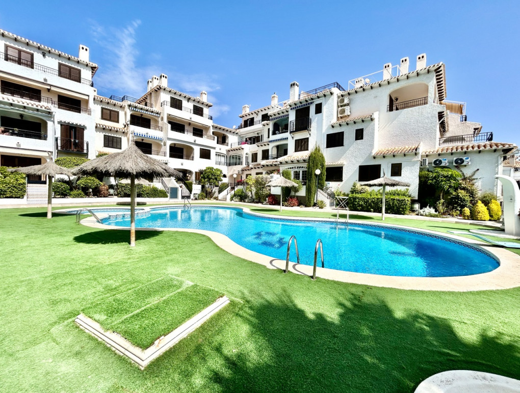 Resale - Apartment - Cabo Roig