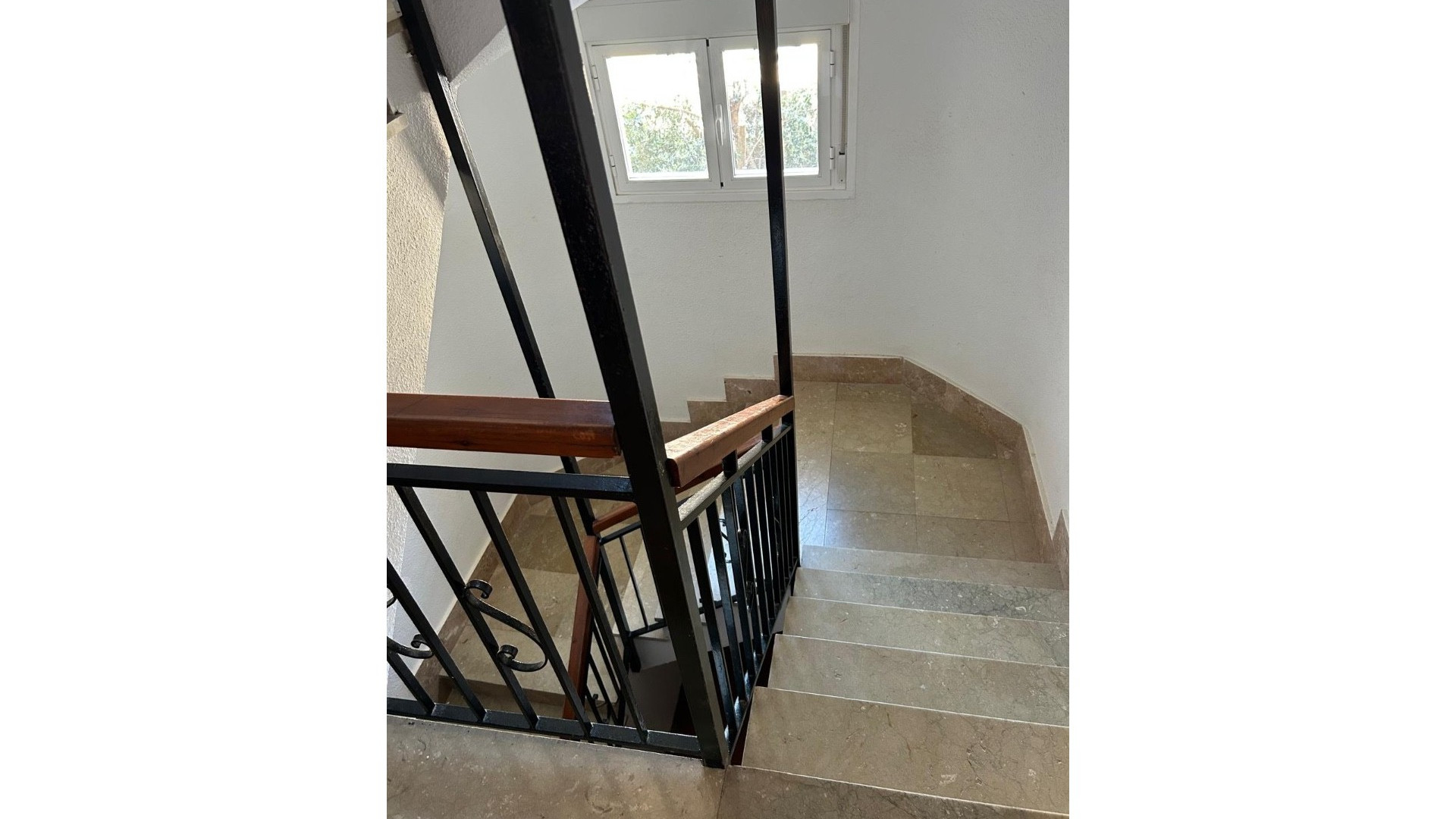 Resale - Apartment - Cabo Roig
