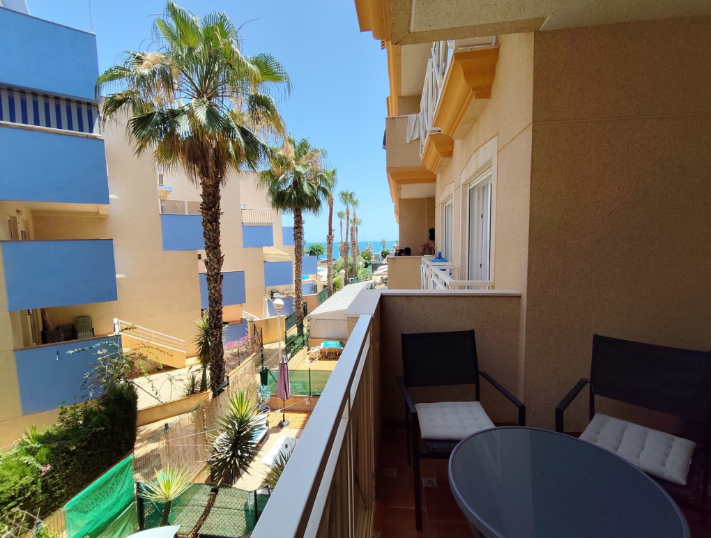 Resale - Apartment - Cabo Roig