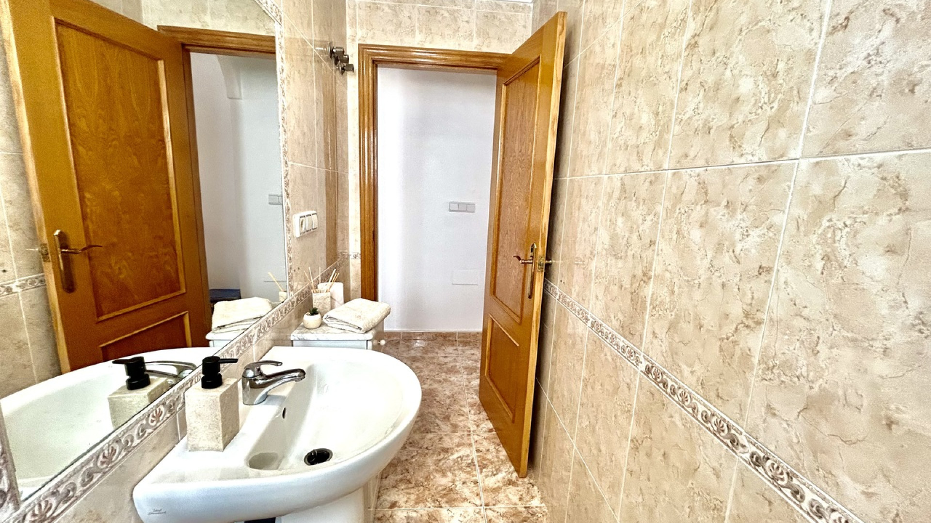 Resale - Apartment - Cabo Roig