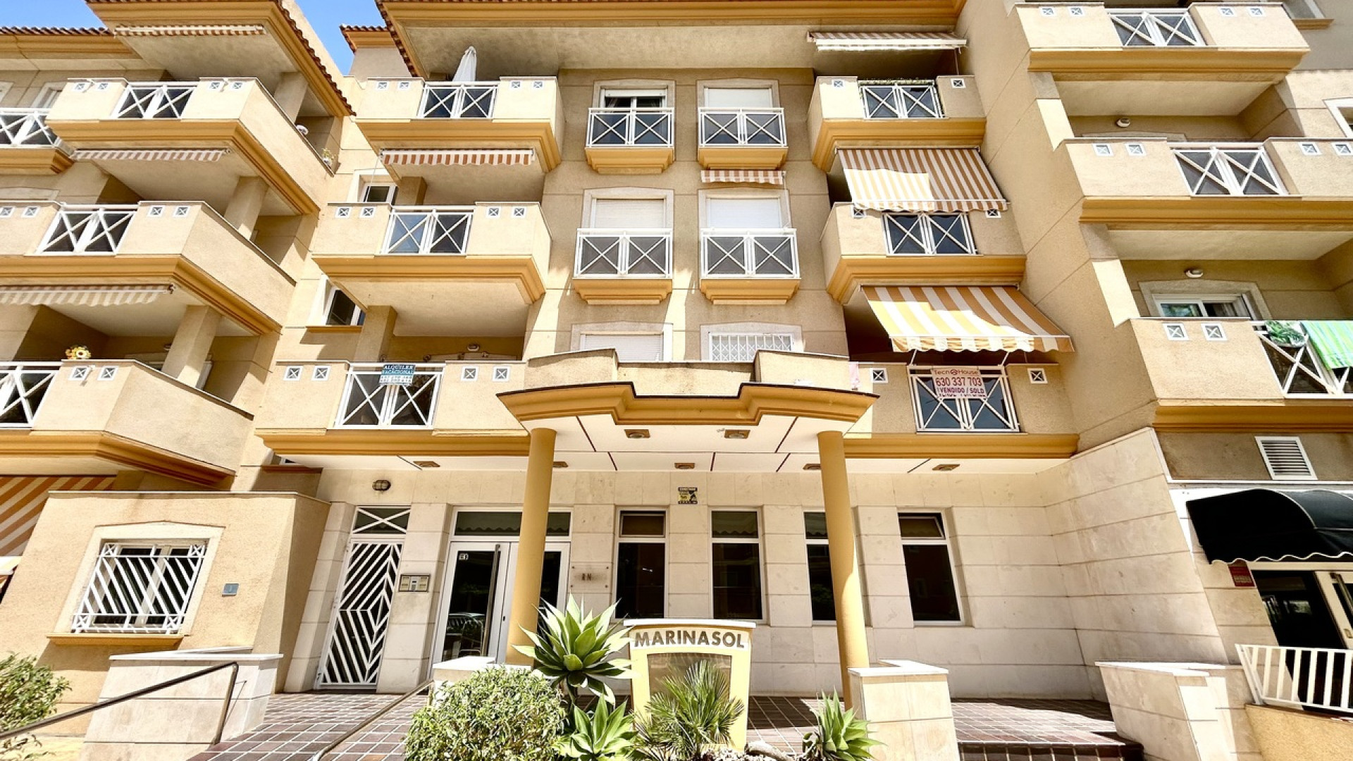 Resale - Apartment - Cabo Roig