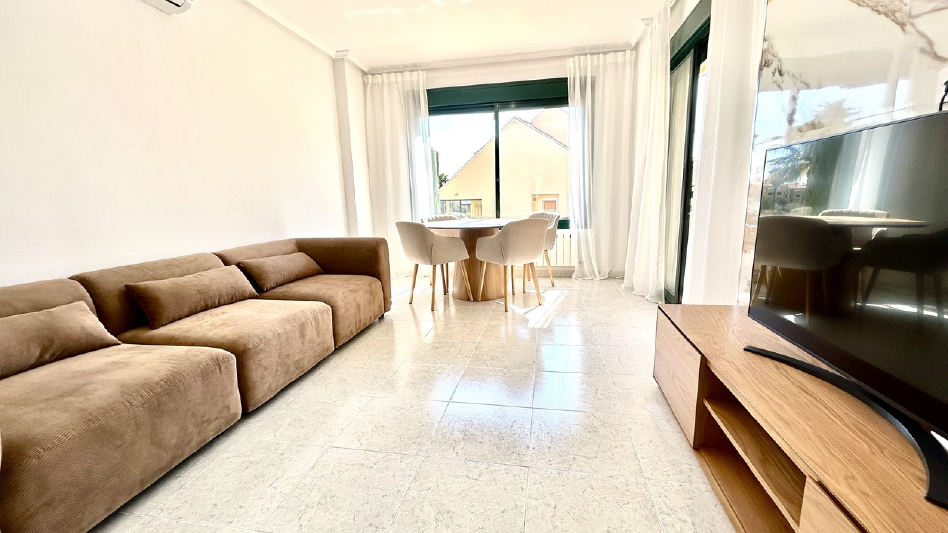 Resale - Apartment - Campoamor