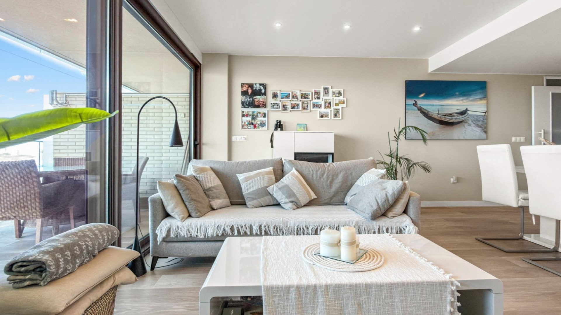 Resale - Apartment - Cartagena - Playa Honda-Playa Paraíso