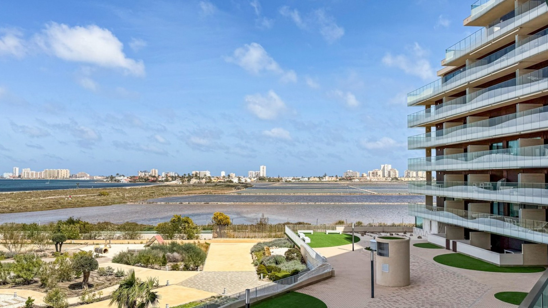 Resale - Apartment - Cartagena - Playa Honda-Playa Paraíso
