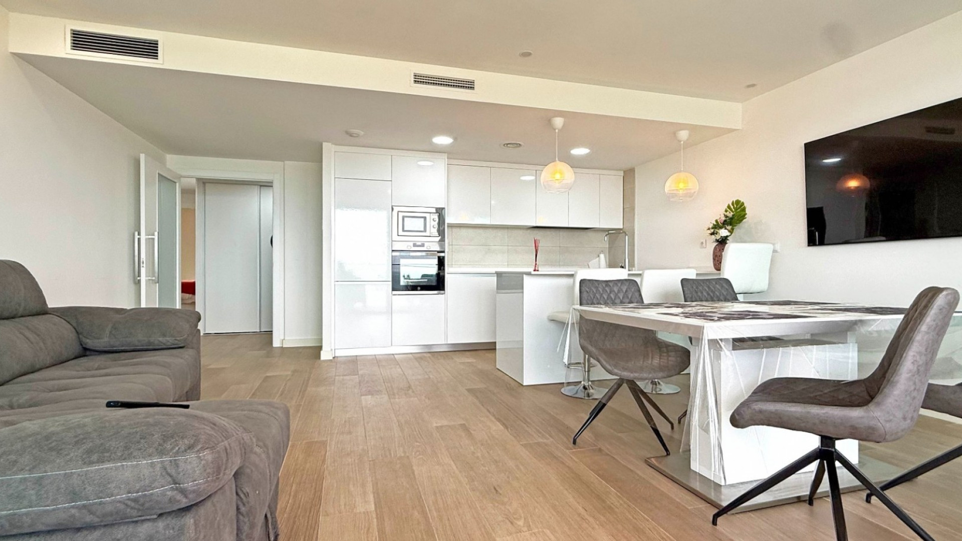 Resale - Apartment - Cartagena - Playa Honda